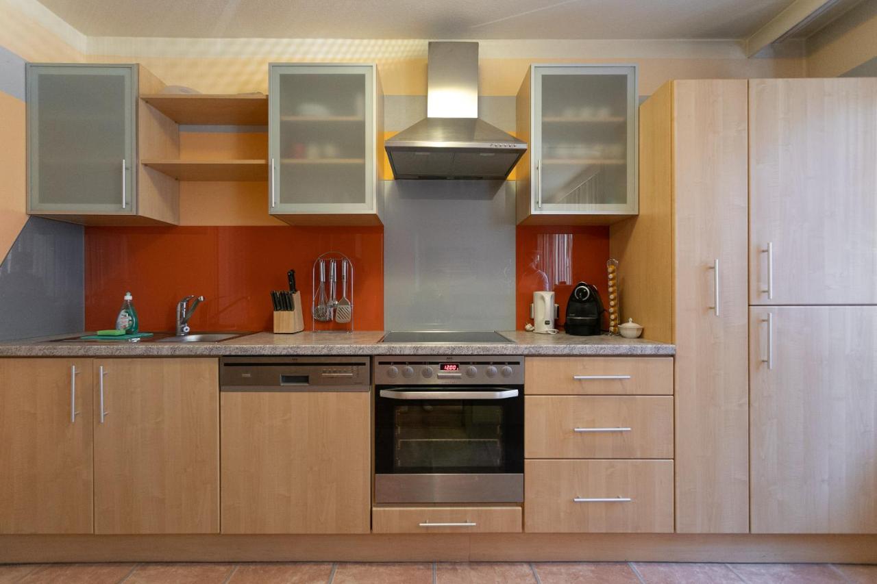 Zentrales Apartment In U-Bahn Naehe & Hauptbahnhof Wien Exteriör bild